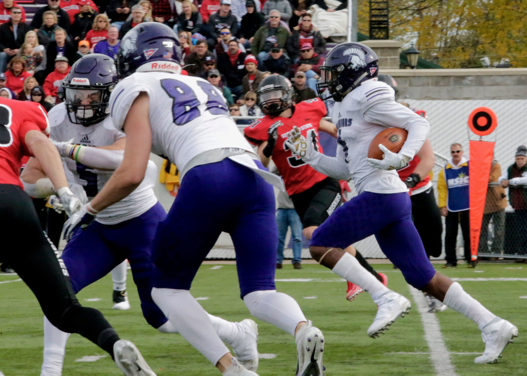 Winona State Football vs St. Cloud State